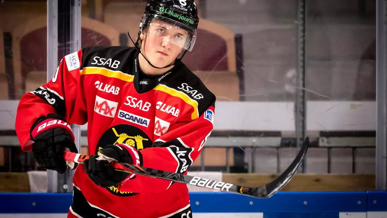 Bardzo dobrze pamiętam mój pierwszy mecz SHL… Albin Thyni Johansson