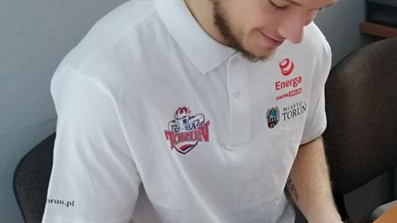 Elias Elomaa zatwierdzony do gry w PHL