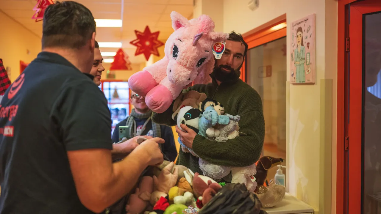 Finał akcji #TeddyBearToss w Szpitalu Dziecięcym w Toruniu