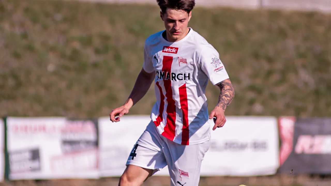Betclic III Liga: Porażka w Jędrzejowie