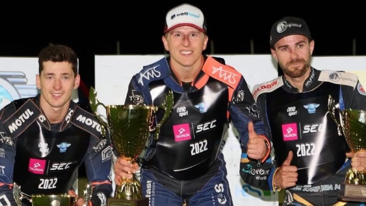Andzejs Lebedevs wygrywa SEC Challenge!